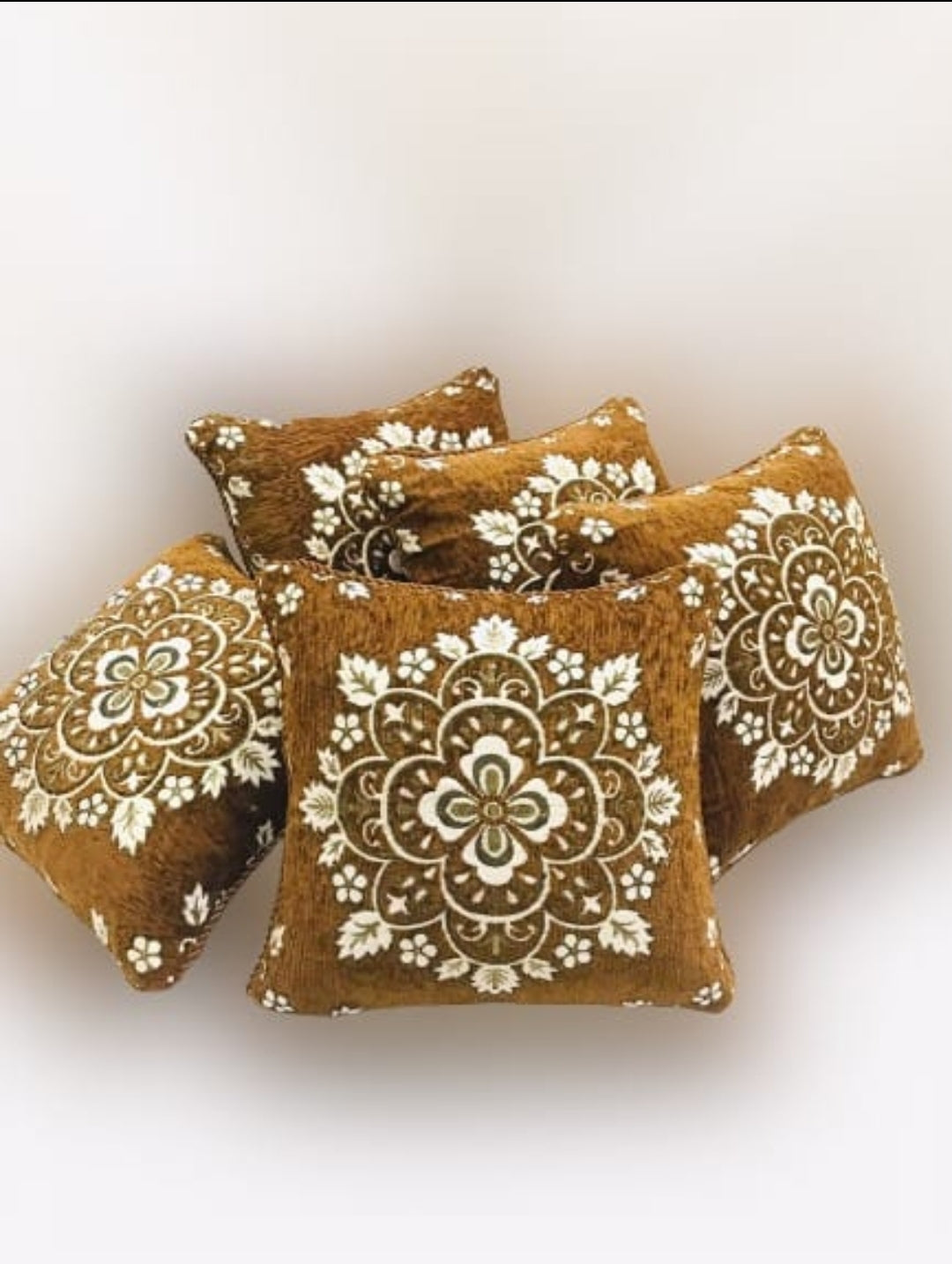 Velvet Jacquard Cushion Covers C-8 Main image