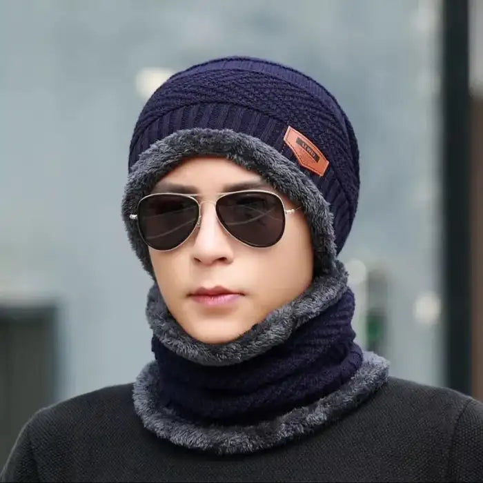 Unisex Beanie Wool Cap With Neck Warmer - Blue Main image
